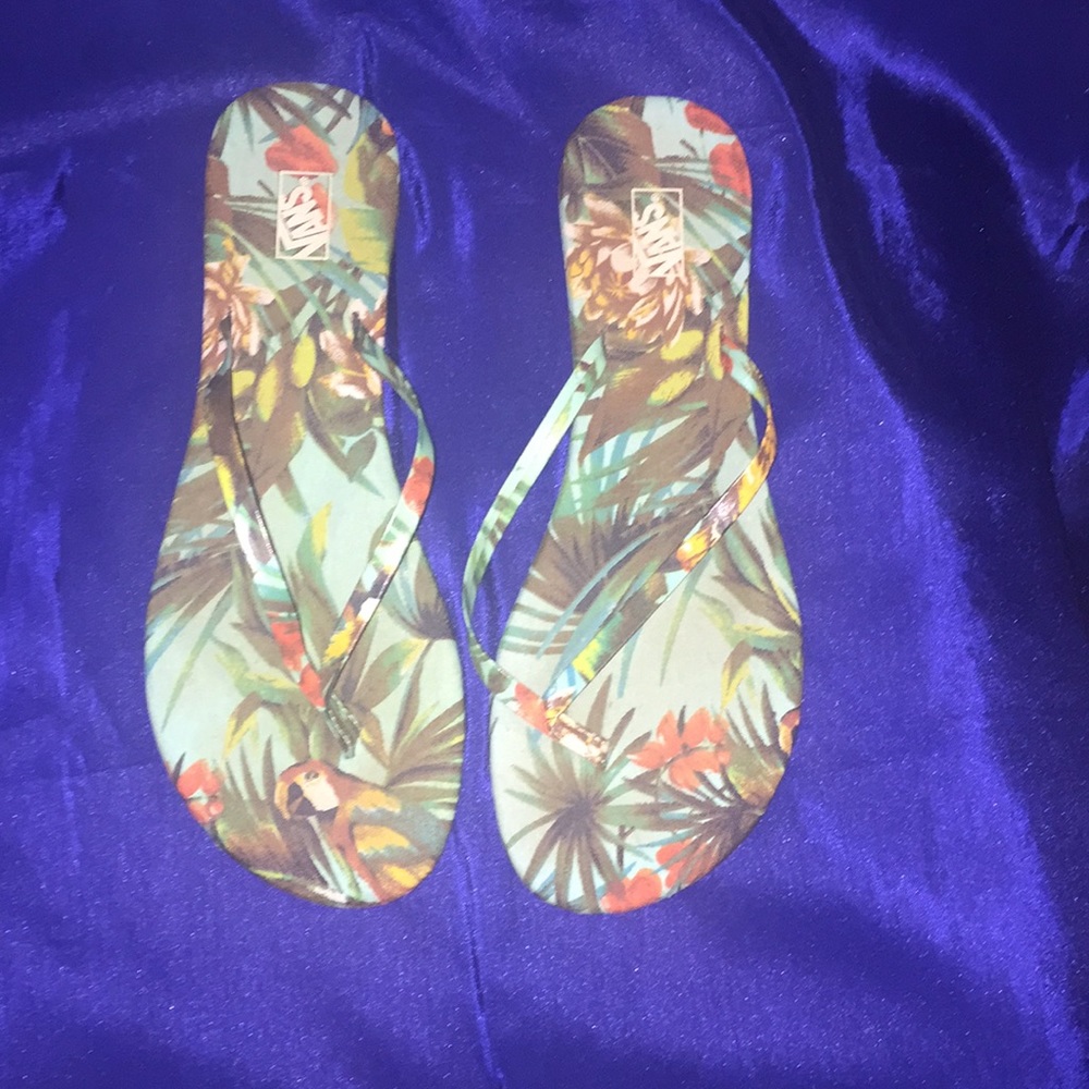 🪩EUC-{VANS} women’s 9